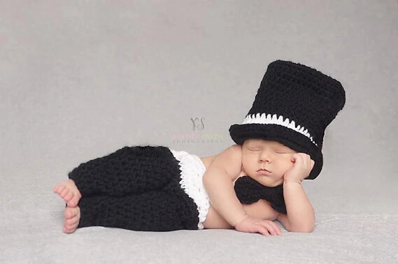 

free shipping, baby black top-hat , baby boys Gentleman Crochet Hats , Bow tie & pants Sets , Newborn Photo Prop size:0-1m,3-4m