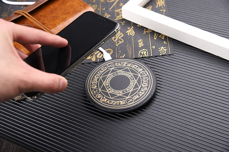 New Arrival Magic Array 10w Qi Wireless Charger for Mobile phone