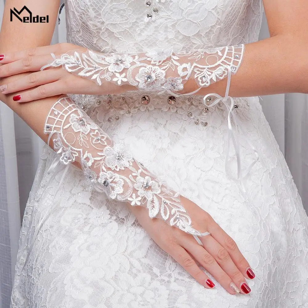 New Summer White Wedding Gloves For Bridal Evening Prom Wedding Accessories