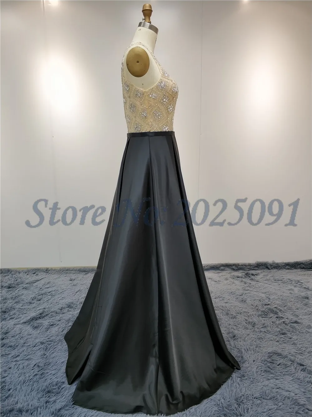 Ilusão frisado uma linha vestidos de noite preto longo vestido de baile longo vestido de baile 2019 sem costas vestido de festa de noiva g050