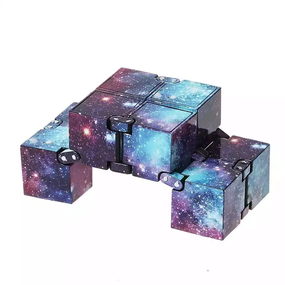 Cube magique Infinity pour enfants et adultes, jeu de société 2x2x2, Mini doigt EDC, bloc de soulagement du Stress, jouet amusant