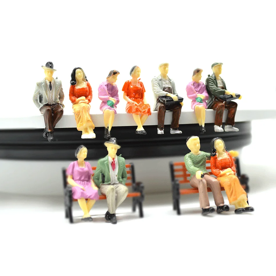 30pcs 1:30 Scale Model Architecture Seated Figure Toys Miniature Construction All Sitting People for Diorama Street Scene Making