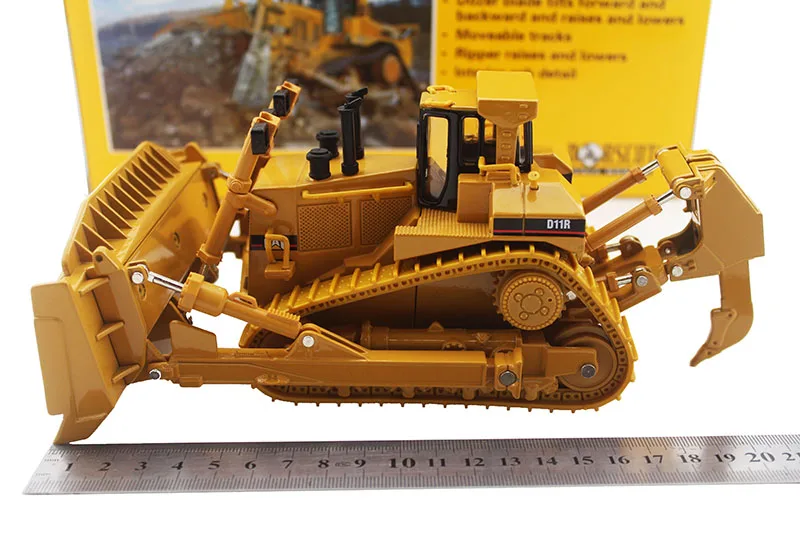 Collectible Model Gift Norscot 1:50 CATERPILLAR CAT D11R Bulldozer Engineering Machinery Diecast Toy Model 55025 For Decoration