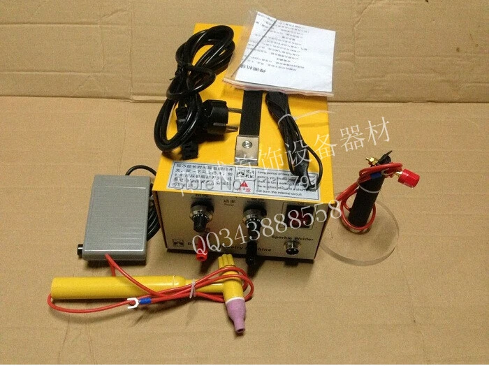 

200W Pulse Sparkle Spot Welder Gold Silver Platinum etc. Jewelry Welding Machine+Handheld Pulse spot welding handles