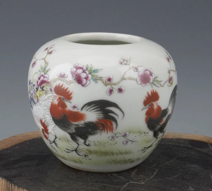 Elaborate Chinese Classical Handwork Porcelain Antique Bird Food Jar Painted with Flowers and Cocks