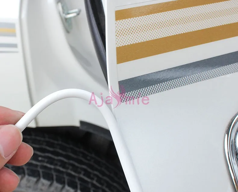 Crash Barrier Rear Trunk Door Moulding Stripes White Color Bumper For Toyota Land Cruiser LC 200 100 FJ100 FJ200 Accessories