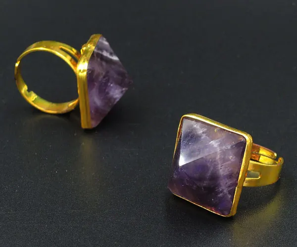 18*18mm Natural Amethyst Crystal Pyramid Ring Bezel Setting Gold Plated