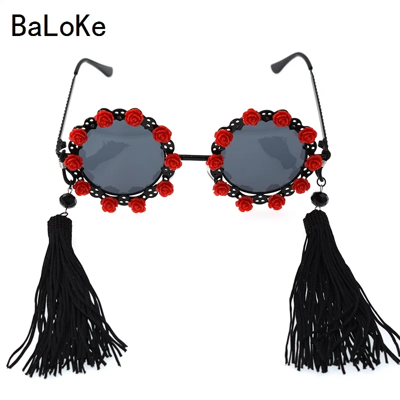 

Retro Style Women Sunglasses Red&Pink Flowers Tassel Chain Frame Sun glasses Baroque Vintage Round Ladies Oversize Sun Glasses