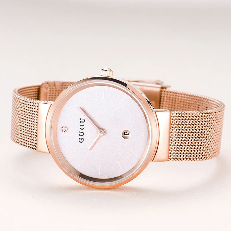 

2019 French woman simple round zircon stone dial steel and leather watchband lady quarz watch female student watch G6002