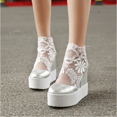 Fashion Sweet Lace Roman Shoes Women Wedge Heels White Black Platform Pumps High Heels Sandals black and white women Sandals