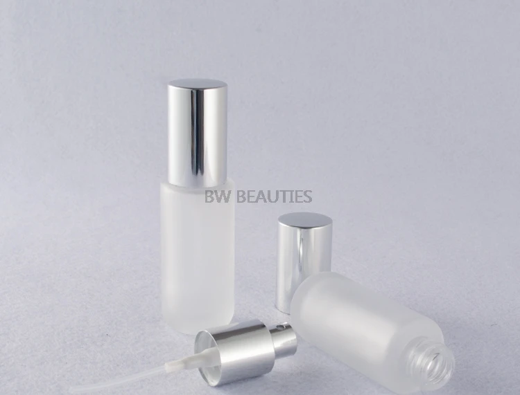 

200pcs/lot 30ml Frosted Glass Empty Perfume Bottles Spray Atomizer Refillable Pump Lotion Bottle Scent Case