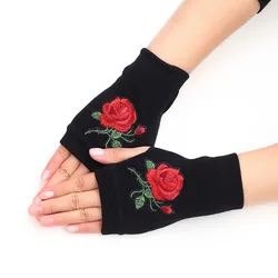 Guantes de remache con patrón de animales de dibujos animados para mujer, guantes de punto cálidos, lentejuelas de diamantes, geniales, sin dedos, baile, invierno, G101