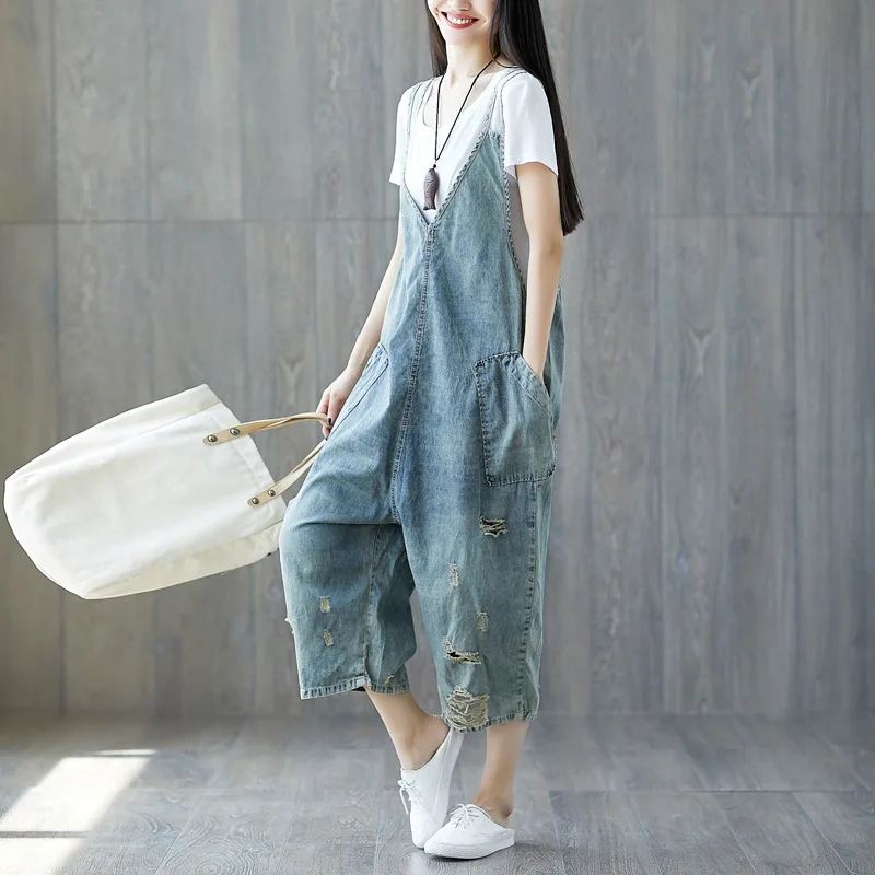 Women Thin Denim Jumpsuits 2018 Bleached Ripped Wide Leg Bib Denim Overalls Big size Drop Crotch Rompers Calf-Length Pants YT611