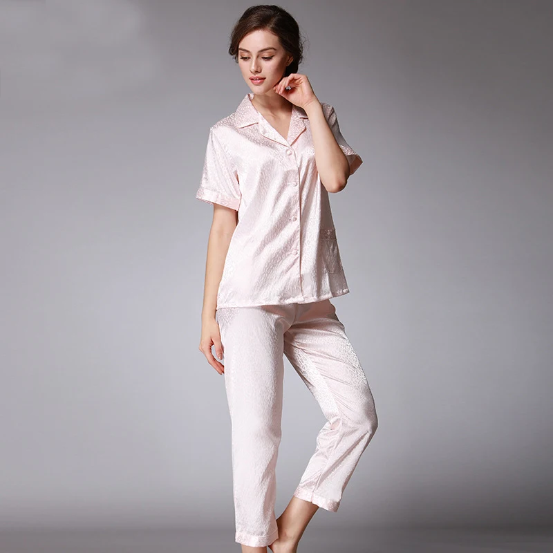 

Brand Women Pajamas Set Satin Silk Nightgown High Quality European Pajamas Set Leopard Short Sleeve Long Pants Nightgown