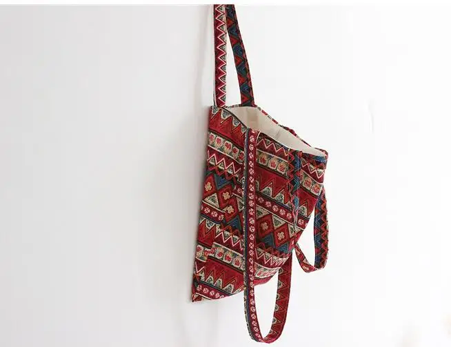 New Vintage Boho Hobo Hmong Ethnic Embroidery Shoppers Bag Women\'s shoulder bag Embroidered handbag