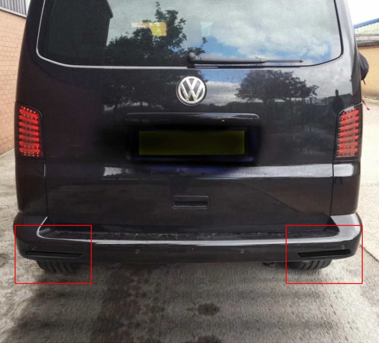 ANGRONG Black Lens LED Rear Bumper Reflector Light For VW T5 Transporter Caravelle Multivan 2003-2011