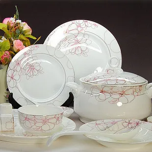 Bine China 48pcs Flower Love Dinnerware Set Ceram Tableware Set Ceramic Plates Bowls Dishes Plates Soupe Bowls Wedding Gift