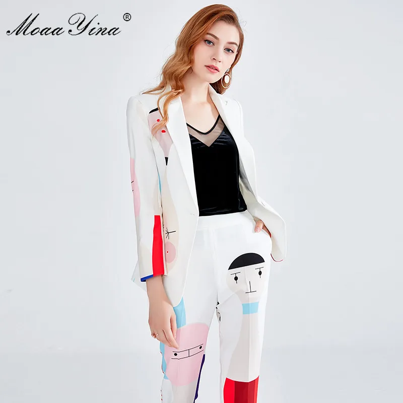 MoaaYina Fashion Designer Set Autumn Winter Women Long sleeve Cartoon Print loveliness Elegant Suit+Elastic waist Two-piece suit