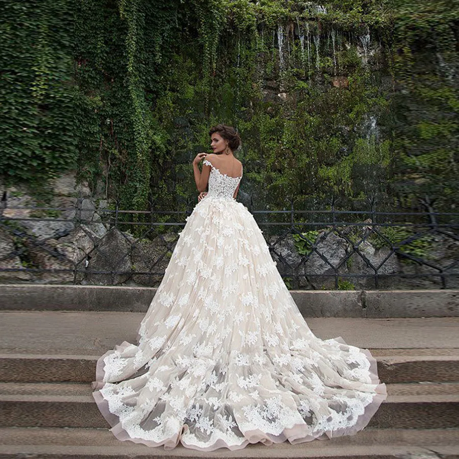 Vestido de novia Vintage de encaje turco, vestido de novia con hombros descubiertos, ilusión de princesa, joya con cuello, 2019