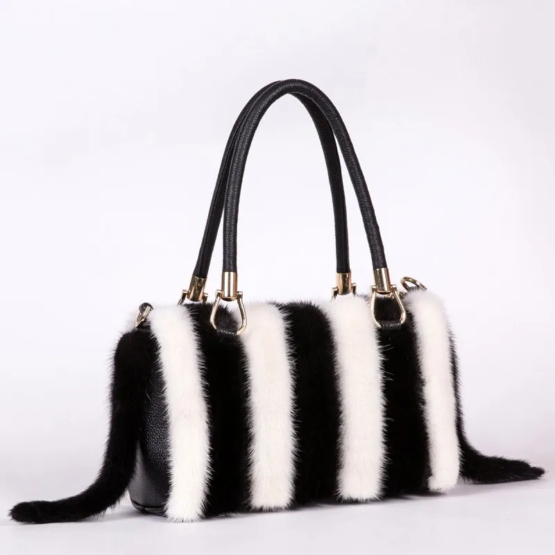 

New Arrival Women Real Mink Fur Handbag Luxry Real Fur Flap Ladies Crossbody Bags Female Bags For Lady Fur Shoulder Bag