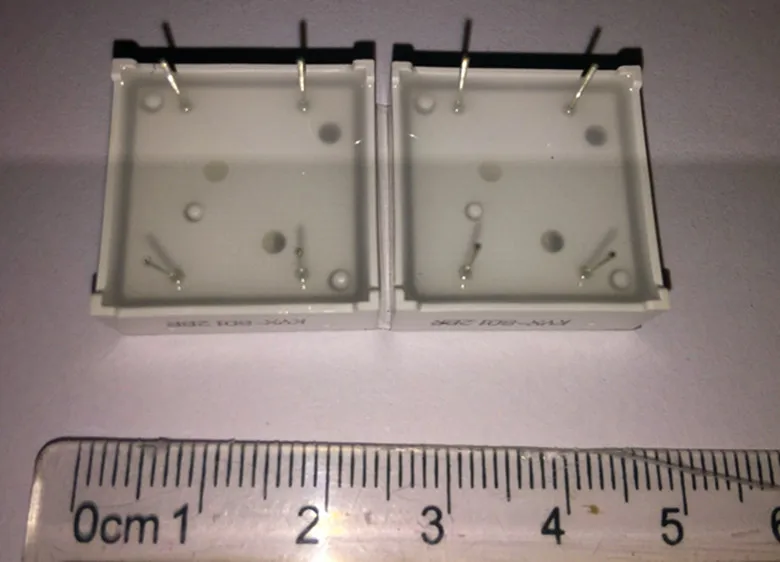 Seta vermelha marca de um lado 7 segmento seta LED tubo digital Display 24*34mm 10pcs