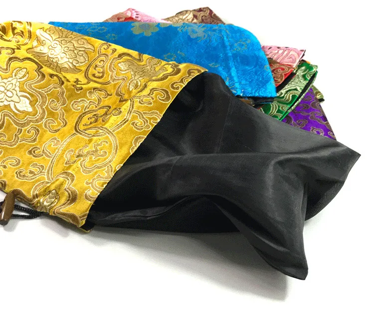 Portable Chinese Silk Brocade Drawstring Shoe Bags for Women Travel Storage Pouches Luxury Reusable Shoe Covers with lined