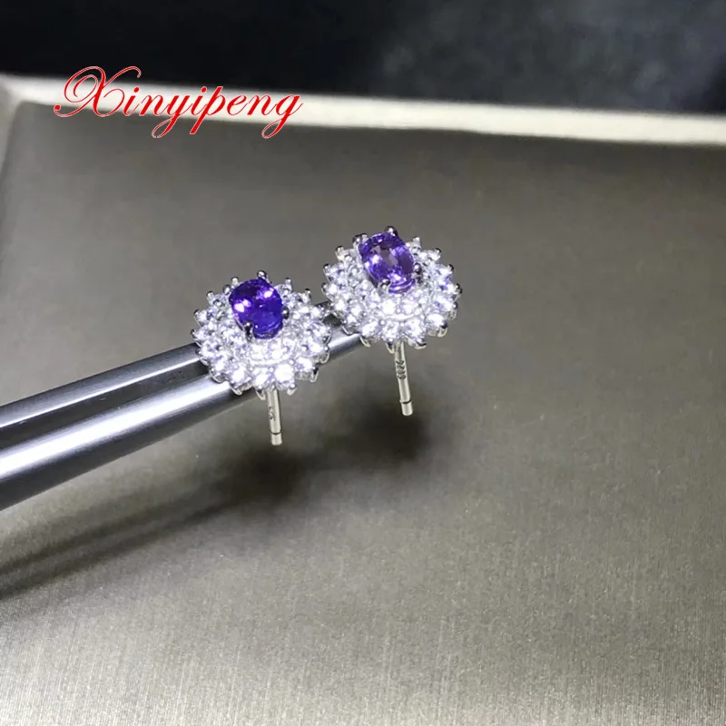 

Xin yi peng 925 silver inlaid natural color sapphire studs, women stud earrings, exquisite gift