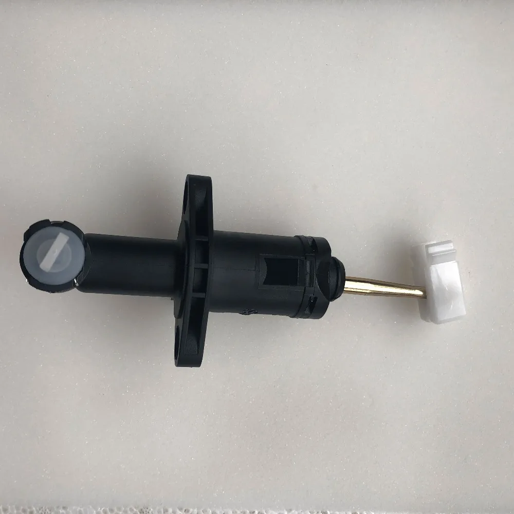 Clutch master cylinder Active cylinder for VW JETTA POLO Hao Rui Santana OE:6RD721388  6RD721388C 6RD721388D