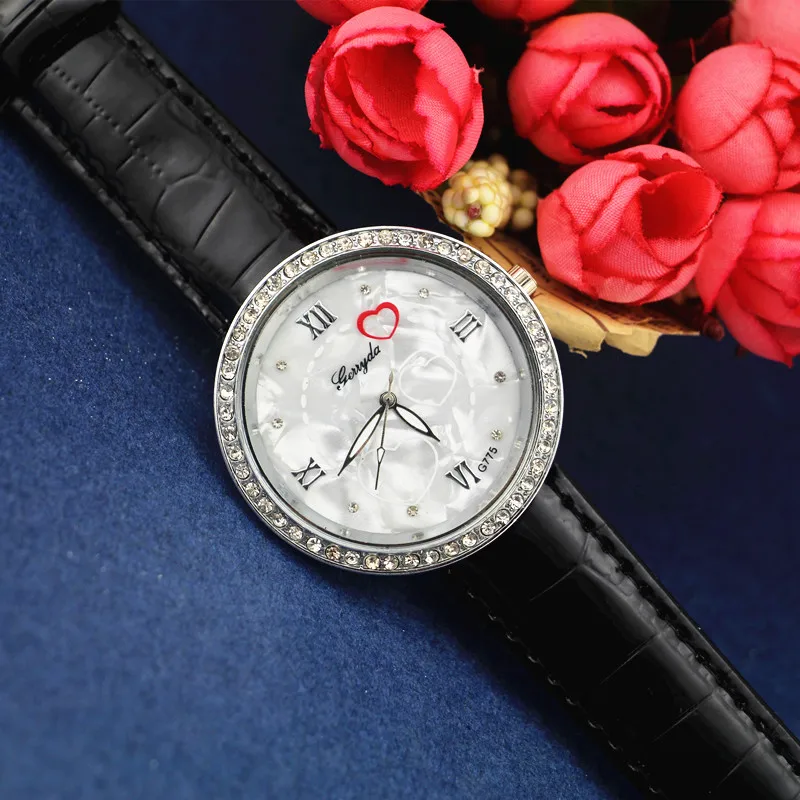 

Promotion price!PVC leather band,silver plate case,crystal circle case,quartz movement,Gerryda fashion woman lady quartz watches