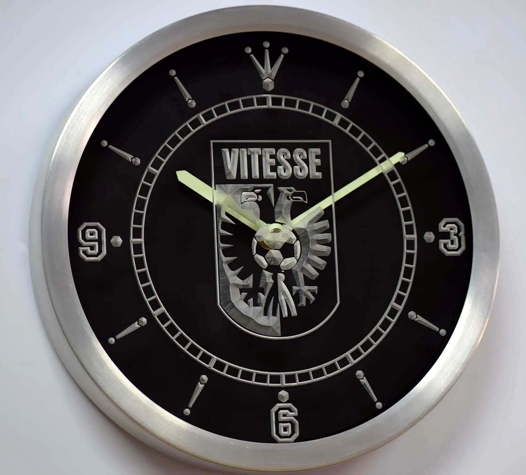 nc1009 Vitesse Arnhem Stichting Betaald Voetbal Eredivisie Neon Light Signs LED Wall Clock