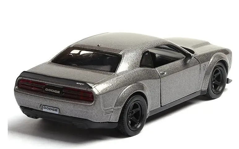 High simulation Dodge Challenger,1:36 scale alloy pull back Challenger,collection toy cars model,free shipping