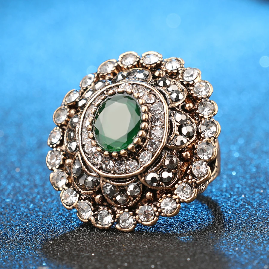 Fashion Vintage Look Ring Gold Color Big Round Crystal Flower Green Gem Antique Rings For Women 2018 New