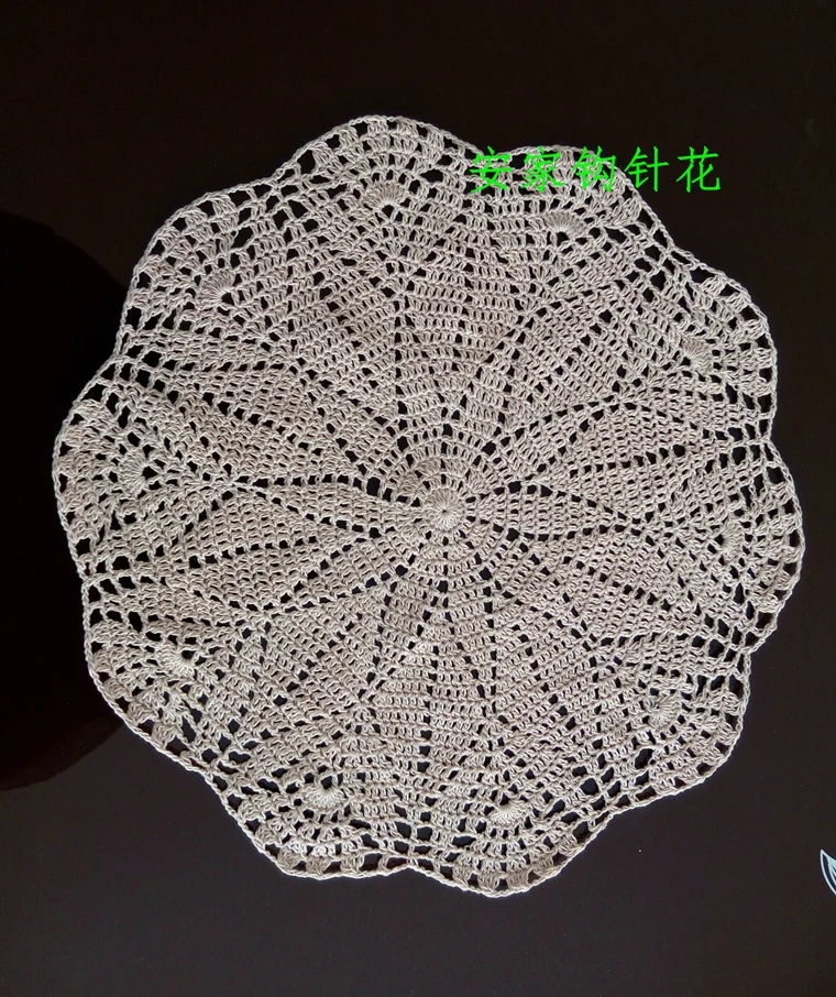 2015 new arrival 2 pic/lot cotton crochet lace doilies for home decor coaster with flowers for wedding deocration placemat mats