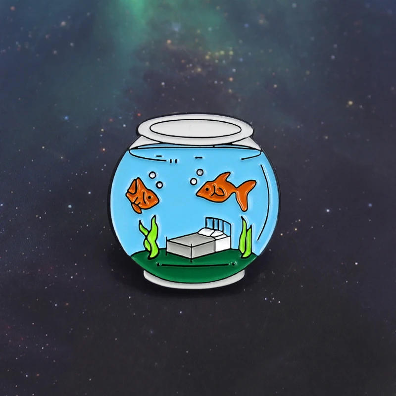 Broche de cama de pez dorado para acuario, Pin esmaltado para dormir con los peces, suéter, insignia para mochila, regalo creativo de fantasía del mundo submarino para niños
