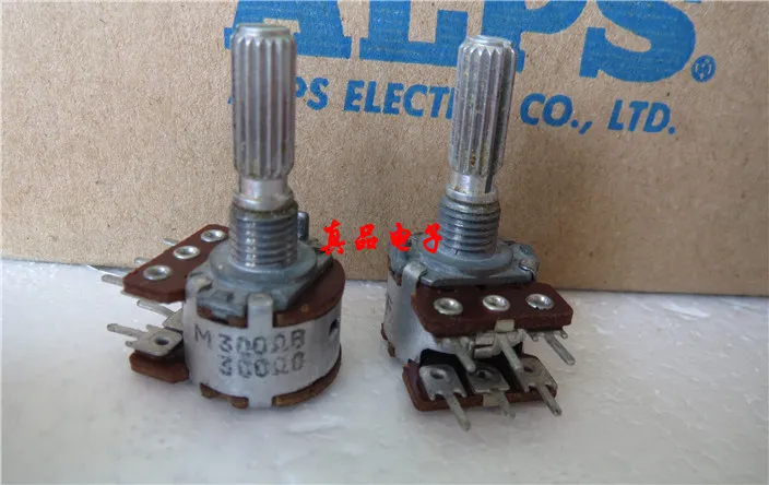 

[VK] Imported Japan 148 B300R B300 double Midpoint Long Life Volume Potentiometer Handle Length 20MM switch