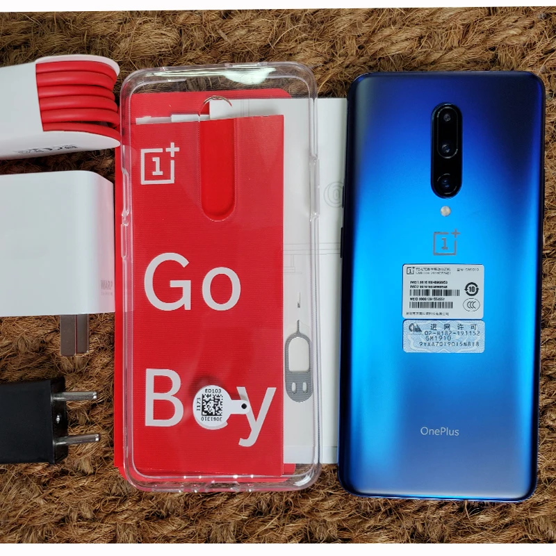 Globale ROM Oneplus 7 Pro 6GB 128GB Smartphone Snapdragon 855 6.67 "AMOLED Bildschirm 48MP Triple Kamera 30W Ladegerät NFC 4000mAh