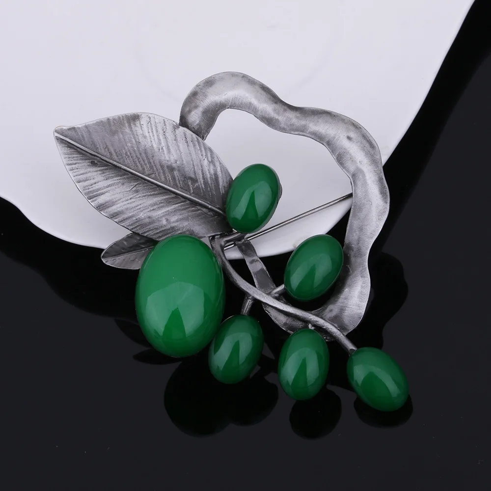 Fashion Flower Leaves Brooches For Women Vintage Broches Exquisite Yellow Red Green Imitation Gems Brooch Pins Plant Jewelry