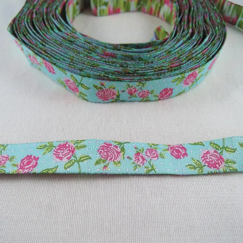 5/8 \'(16 mmx5yards) Plum Blossoms Tulips Roses Woven Polyester Jacquard Ribbon dog chain accessories with Agility For Dog Collar