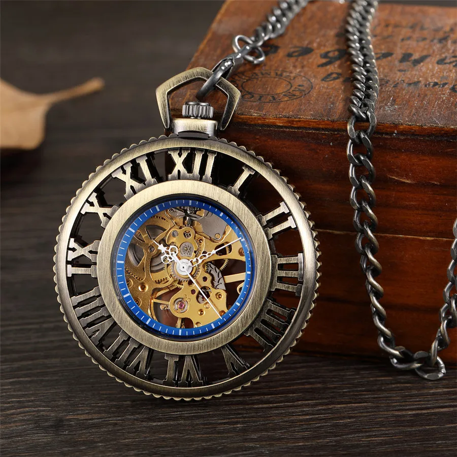 Retro Transparent Glass Hand Wind Mechanical Pocket Watch Hollow Roman Numerals Dial Antique Skeleton Fob Chain Watch Men's Gift