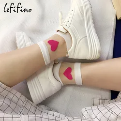 Summer Cute Love Transparent Women Socks Comfortable Sexy Heart Pattern Cotton Bottom Fashion Socks Soft White Socks Ne74230