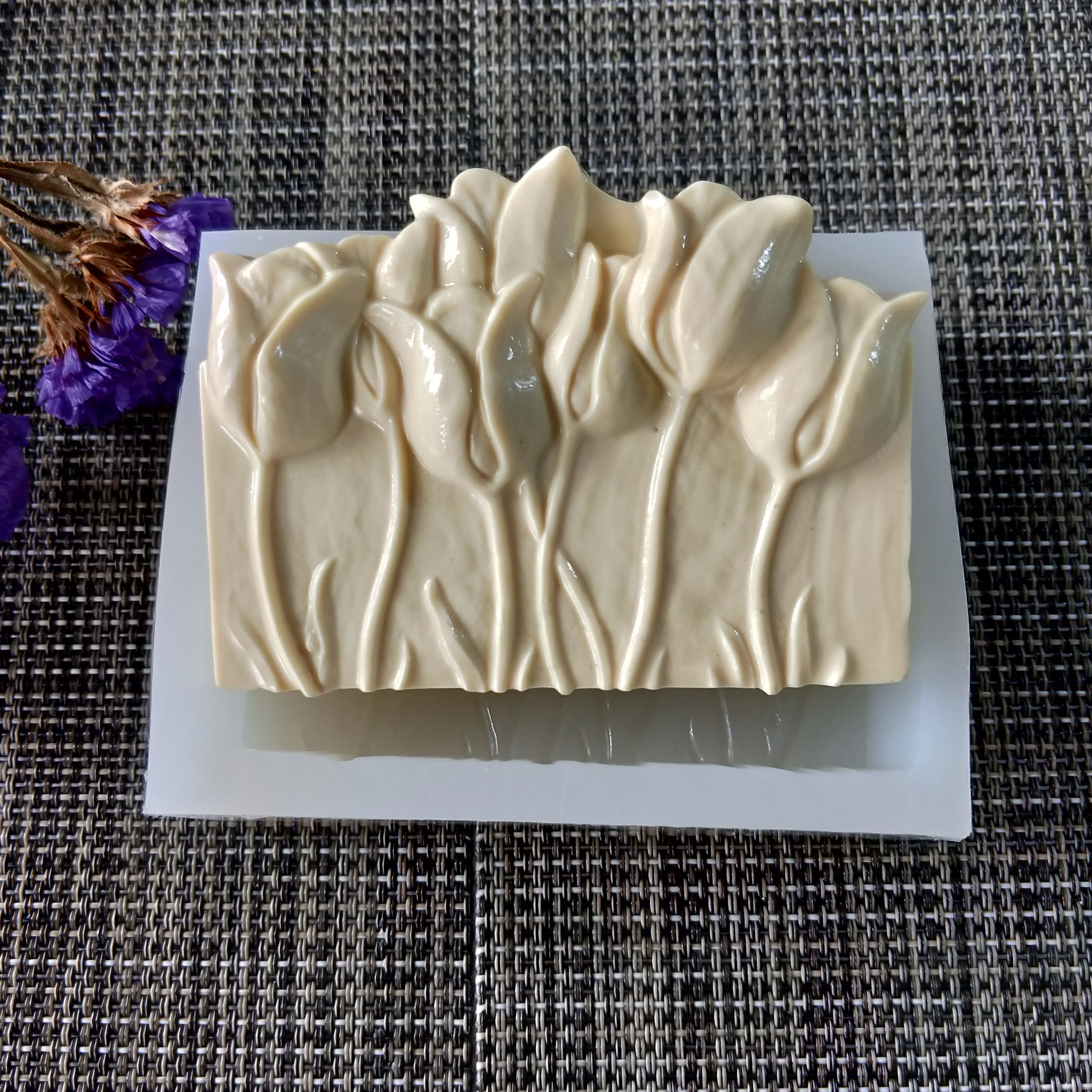 

Multiple Tulip Flowers Silicone Mold Handmade Soap Candle DIY Crafting Mold PRZY
