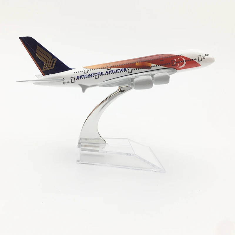 Singapore Airlines Aeroplane model Airbus A380 airplane 16CM Metal alloy diecast 1:400 airplane model toy for children Free ship