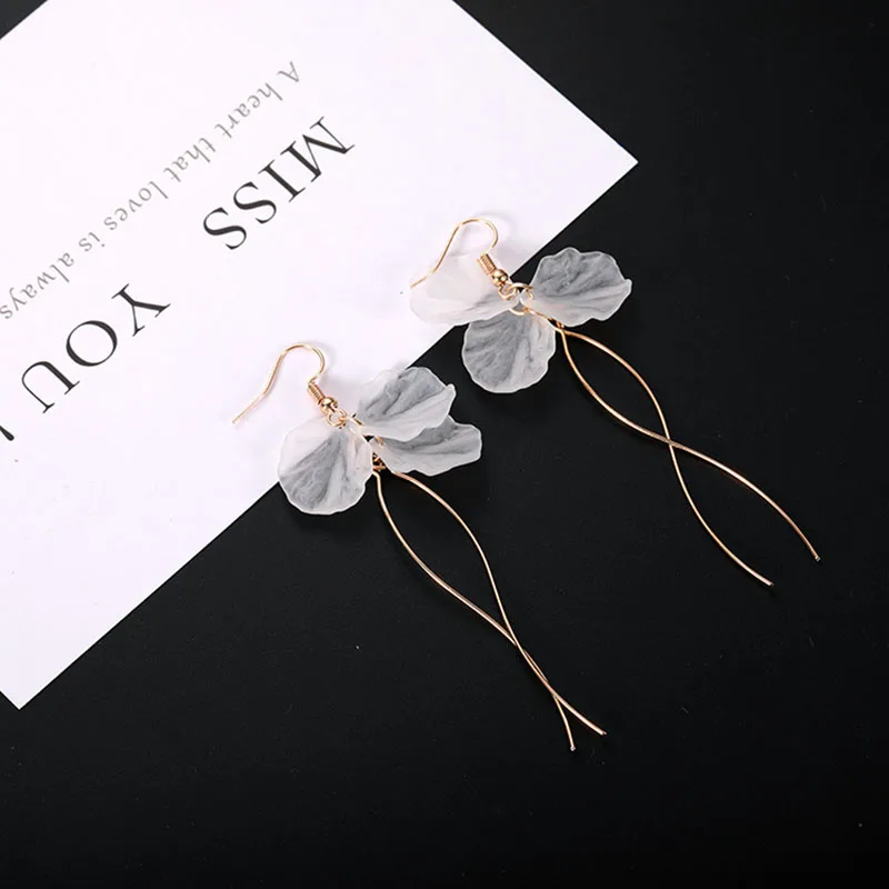 JIOFREE 2018 New Korean white Acrylic petal Long Clip on Earrings For Women Accessories Earings Fashion Jewelry