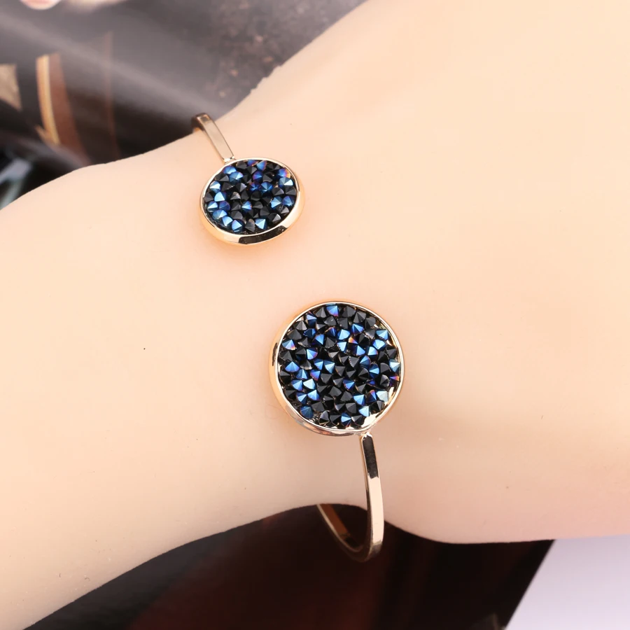 Hot Fashion Gold Color Bracelets For Woman With From Luxury Crystals Paved Round Bracelet & Bangles Vintage Jewelry