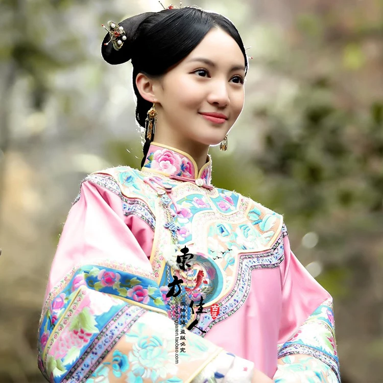 

New TV Play Monster Killer Wu Xin Fa Shi Actress Same Design Pink Embroidery Qifu Qing Dynasty Princess Costume