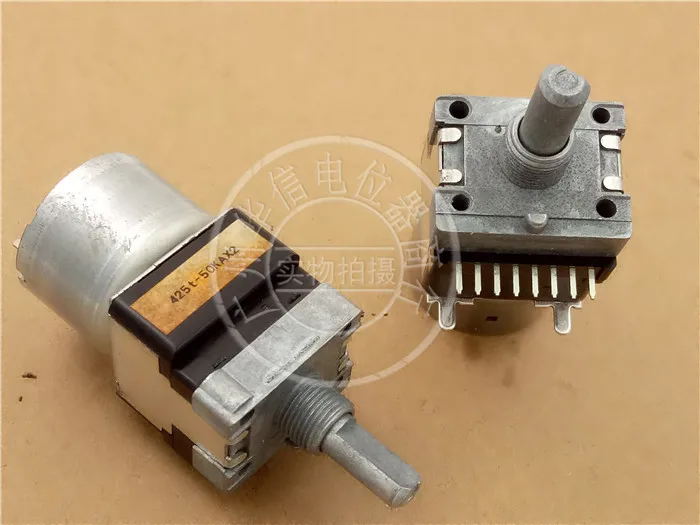 

Japan ALPS RK16812MG04YA Double Motor Potentiometer A50K Shank Length 20MMF A50KX2