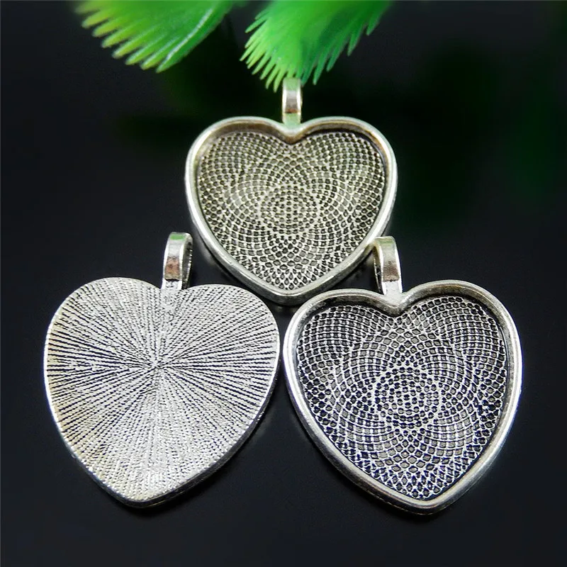 GraceAngie Wholesale Antique Alloy Heart Shape Charms Scrapbooking Accessory Handmade Crafts Necklace Pendant