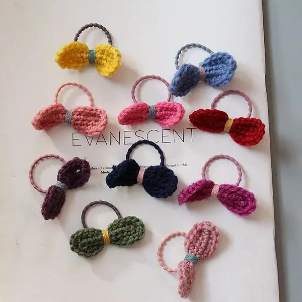 Boutique 50pcs Fashion Cute Crochet Hair Bow Hair Ties Solid Mini Bowtie Elastic Hair Bands Princess Headwear Hair Accessories