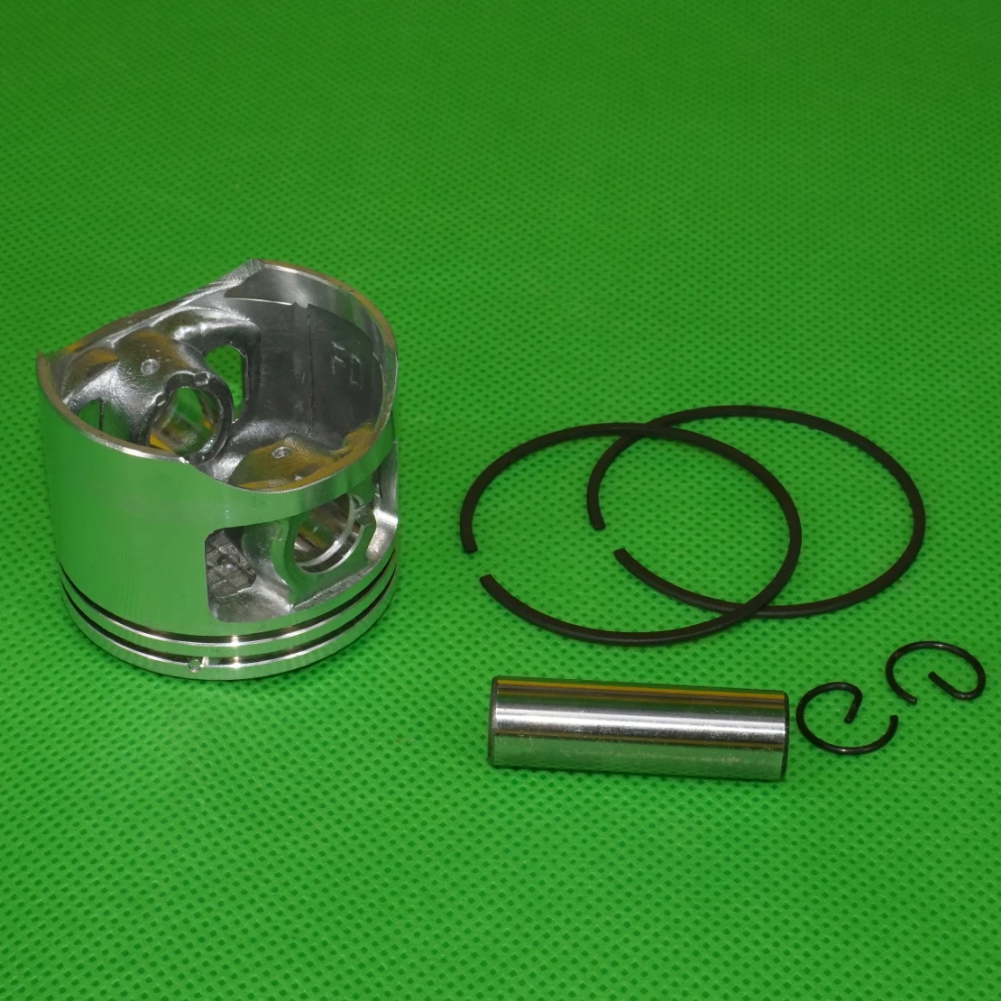 

LETAOSK 45mm Piston & Pin & Circlip & Ring Kits Fit for Chinese 4500 5200 5800 45cc 52cc 58cc Chainsaw Accessories