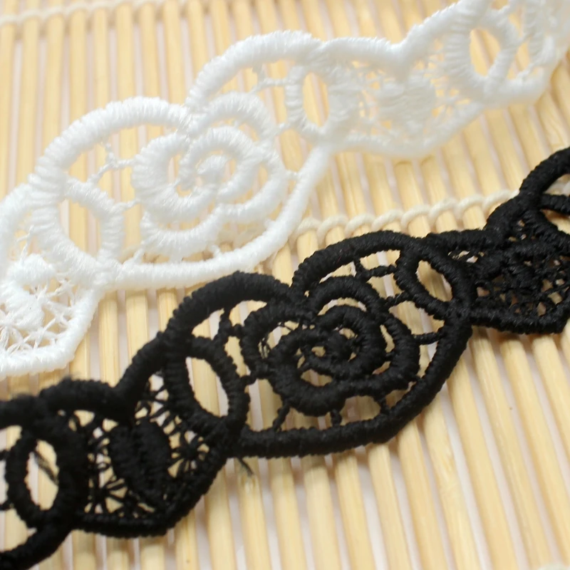 3meters 2.3cm Lace Trims Tape Ribbon for Dress Applique Costume Trimmings Home Textiles Sewing Off White Black Cusack